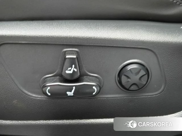 Ssangyong Berry New Tivoli 2021 Белый из Кореи, фото 4