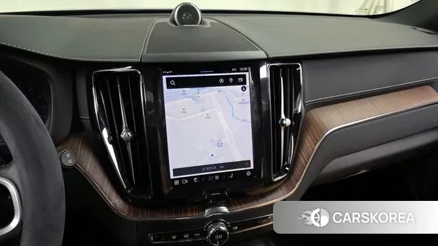 Volvo XC60 second Generation 2022 Серый из Кореи, фото 5