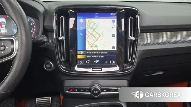 Volvo XC40 2020 Белый из Кореи, фото 5