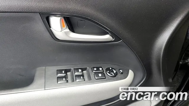 Kia The New Kia Ray 2023 Черный из Кореи, фото 5