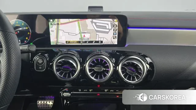 Mercedes-Benz CLA-Class C118 2023 Белый из Кореи, фото 5