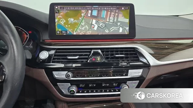 BMW 5 Series (G30) 2023 Серый из Кореи, фото 5