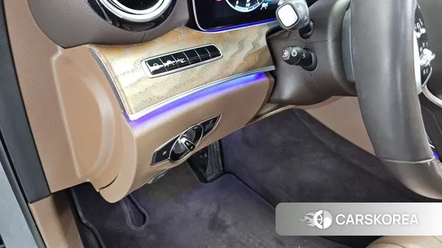 Mercedes-Benz E-Class W213 2020 Серый из Кореи, фото 5