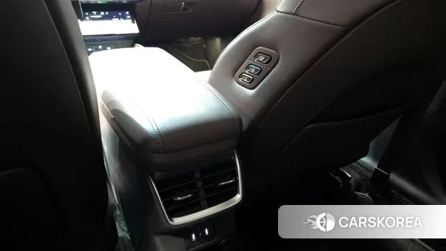 Hyundai Grandeur Hybrid (GN7) 2023 Белый из Кореи, фото 5