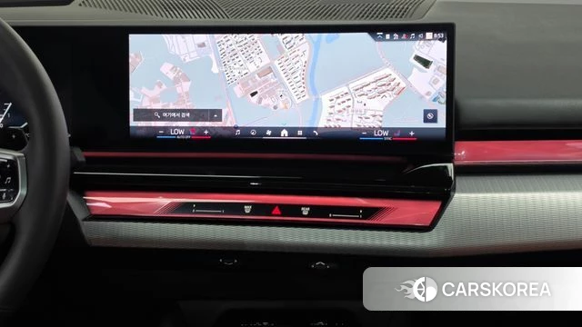 BMW 5 Series (G60) 2025 Черный из Кореи, фото 5