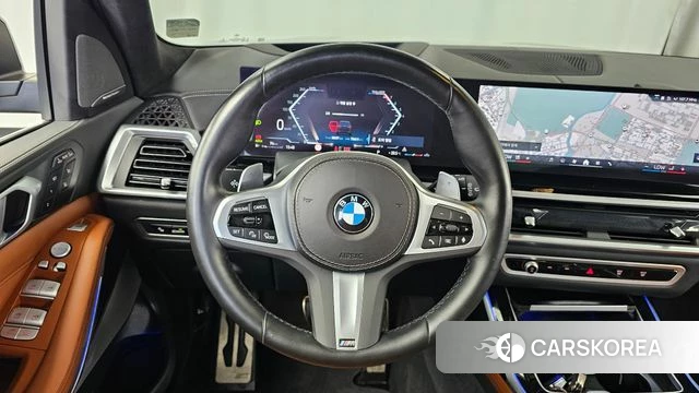 BMW X7 (G07) 2023 Черный из Кореи, фото 5