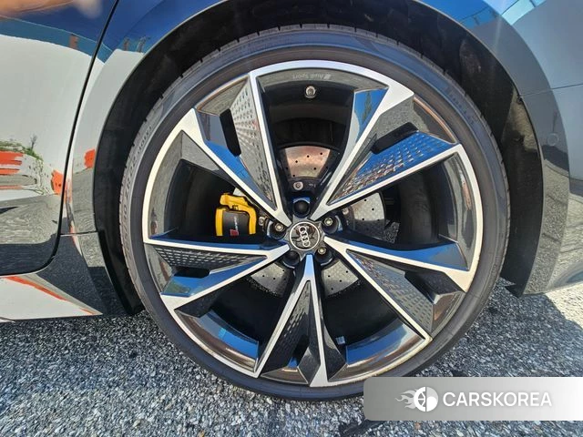 Audi RS7 (4K) 2021 Черный из Кореи, фото 5
