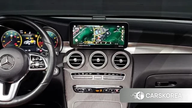 Mercedes-Benz GLC-Class X253 2023 Белый из Кореи, фото 5