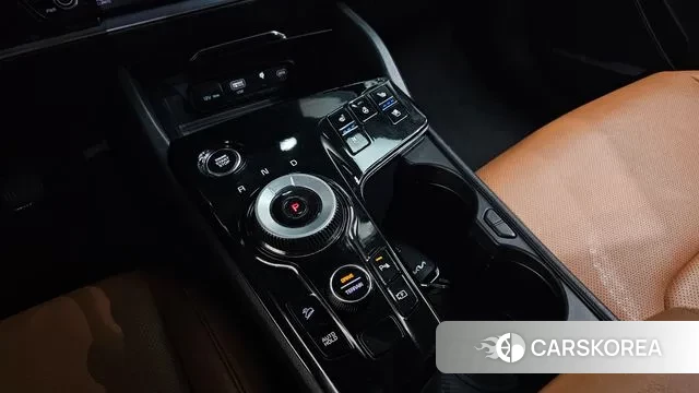 Kia Sportage 5th Generation Hybrid 2024 Черный из Кореи, фото 5