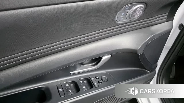 Hyundai Avante Hybrid (CN7) 2020 Белый из Кореи, фото 5