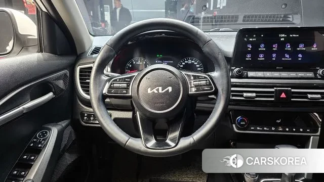 Kia Seltos 2021 Белый из Кореи, фото 5