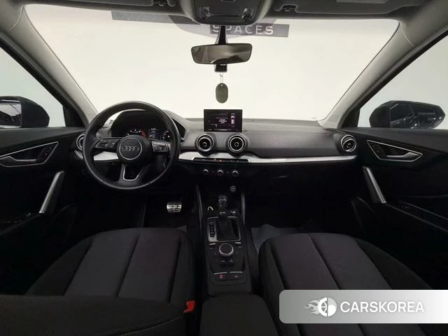 Audi Q2L 2021 Черный из Китая, фото 5