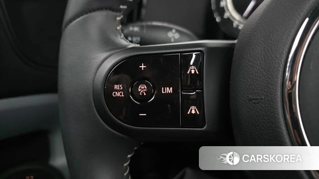 Mini Cooper S Countryman 2022 Светло-серебряный цвет из Кореи, фото 5