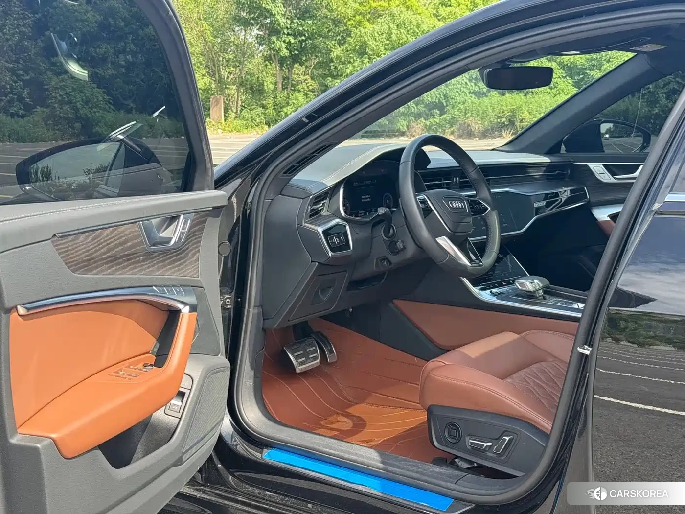 Audi A6L 2025 Черный из Китая, фото 5