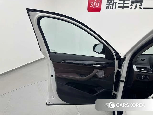 BMW X1 id 3890154 из Китая 5