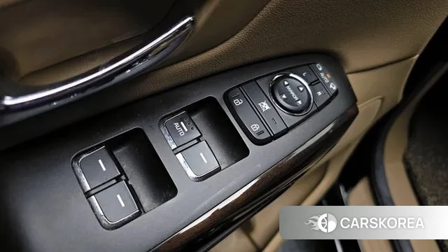 Kia The New Carnival 2018 Черный из Кореи, фото 5