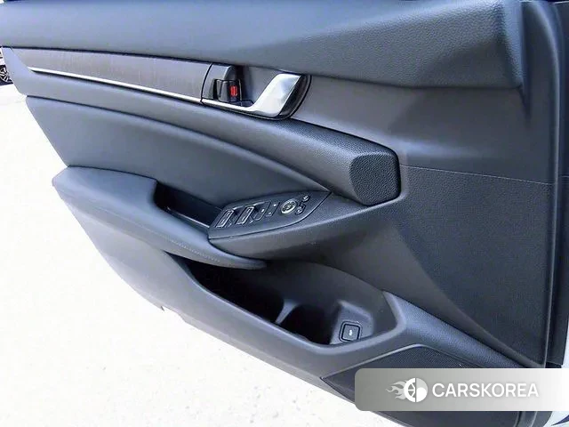 Honda Accord 10th Generation 2022 Белый из Кореи, фото 5