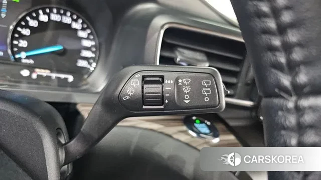 Ford Explorer 6th Generation 2020 Белый из Кореи, фото 5