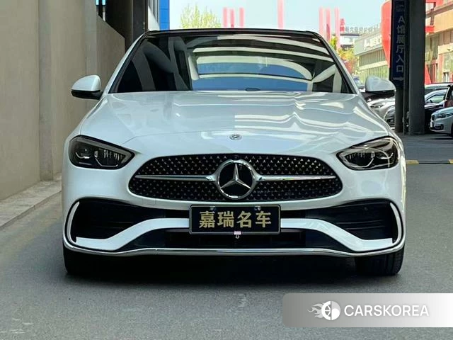 Mercedes-Benz Class C 2025 Белый из Китая, фото 5