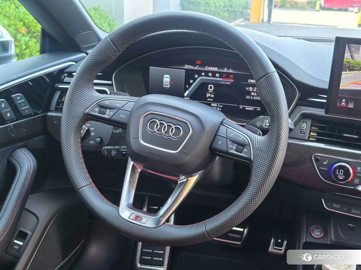 Audi S5 2023 Темно-серый из Китая, фото 5