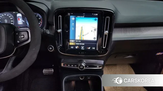 Volvo XC40 2021 Белый из Кореи, фото 5