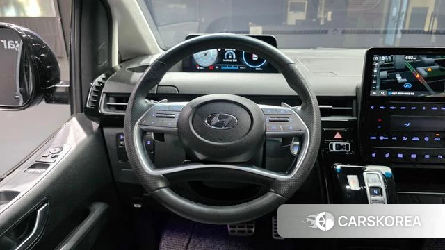 Hyundai Staria 2023 Черный из Кореи, фото 5