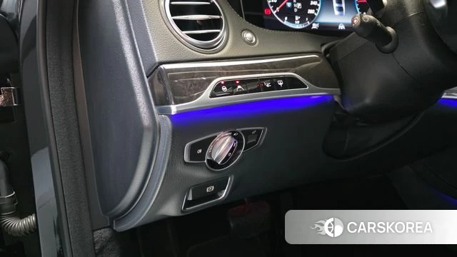 Mercedes-Benz S-Class W222 2018 Черный из Кореи, фото 5