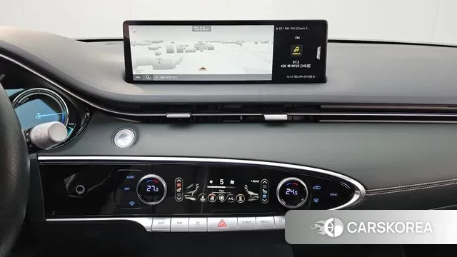 Genesis Electrified GV70 2022 Белый из Кореи, фото 5