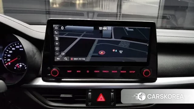 Kia The New K3 2nd generation 2021 Белый из Кореи, фото 5