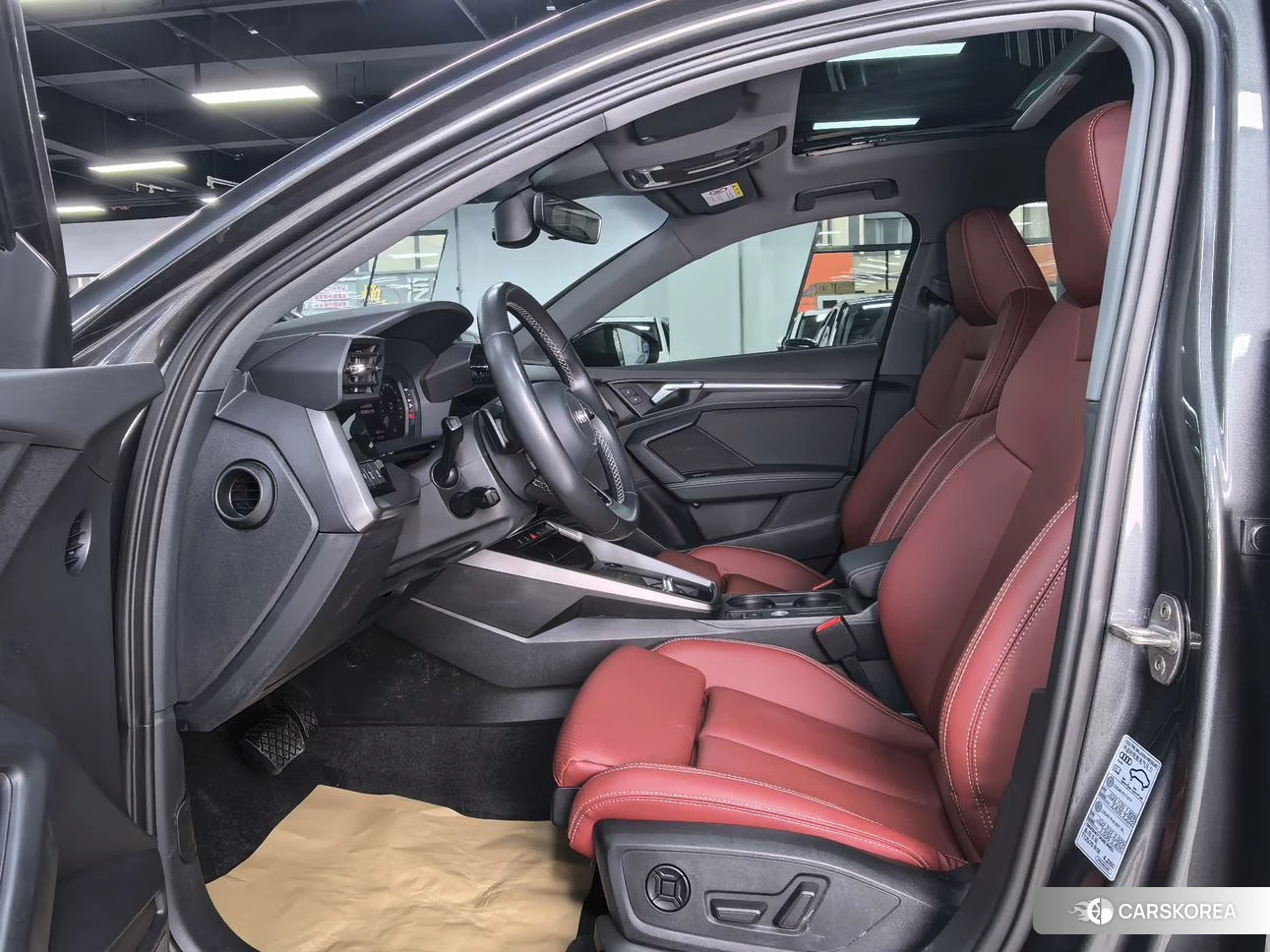 Audi A3 2023 Темно-серый из Китая, фото 5