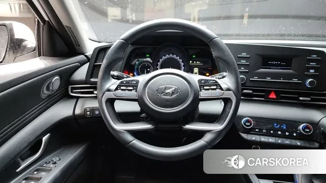 Hyundai Avante Hybrid (CN7) 2022 Белый из Кореи, фото 5