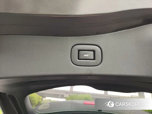 Renault Coreo 2018 Коричневый из Китая, фото 5