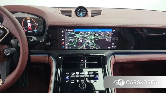 Porsche Panamera (972) 2024 Белый из Кореи, фото 5