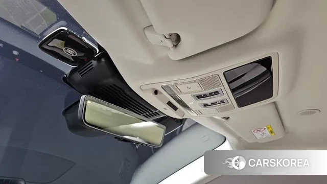 Land Rover Range Rover Evoque 2nd Generation 2025 Черный из Кореи, фото 5