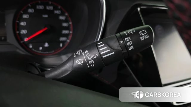 Chevrolet (GM Daewoo) Trailblazer 2022 Белый из Кореи, фото 5