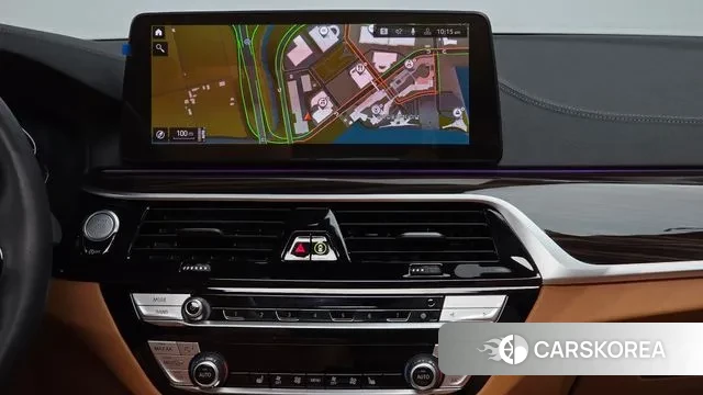 BMW 5 Series (G30) 2023 Серебряный из Кореи, фото 5