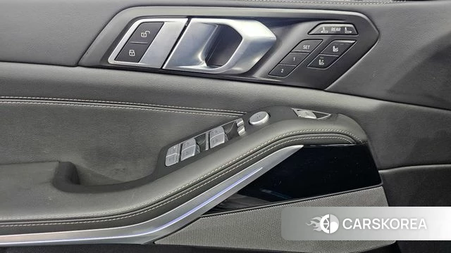 BMW X7 (G07) 2024 Белый из Кореи, фото 5