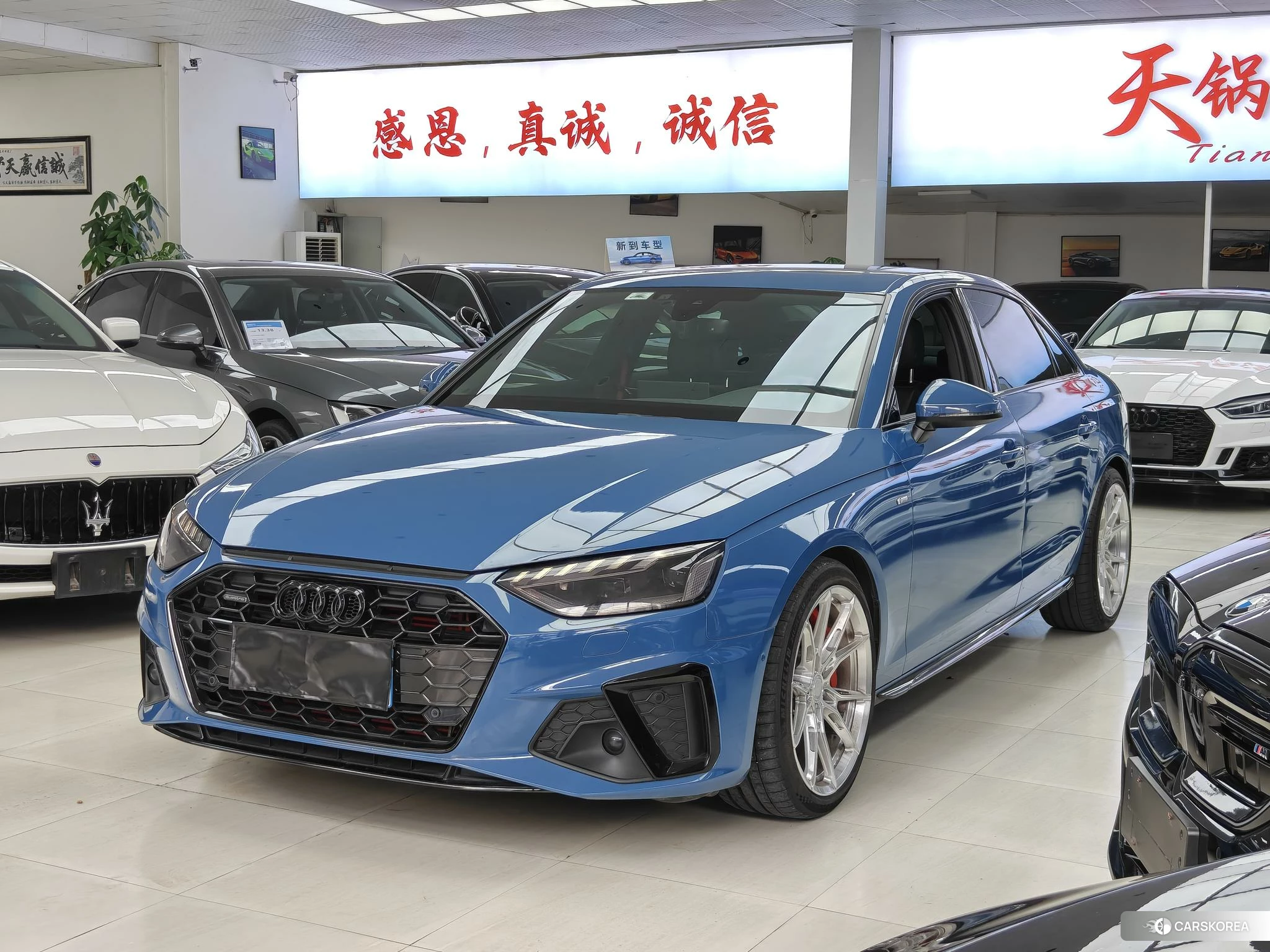 Audi A4L 2021 Синий из Китая, фото 5