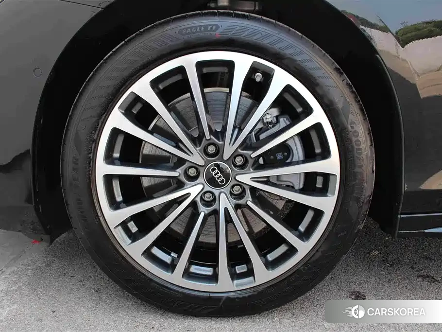 Audi A6L 2026 Черный из Китая, фото 5