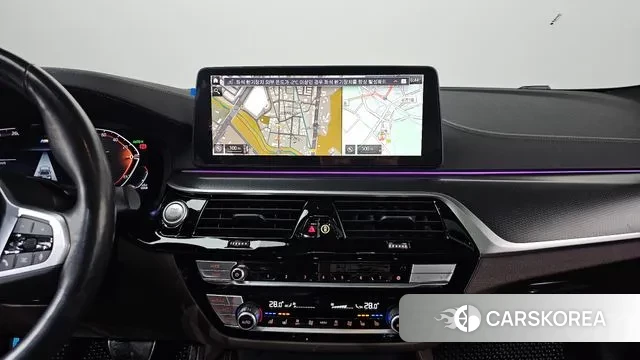 BMW 5 Series (G60) 2023 Серый из Кореи, фото 5