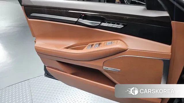 Genesis G90 2021 Черный из Кореи, фото 5