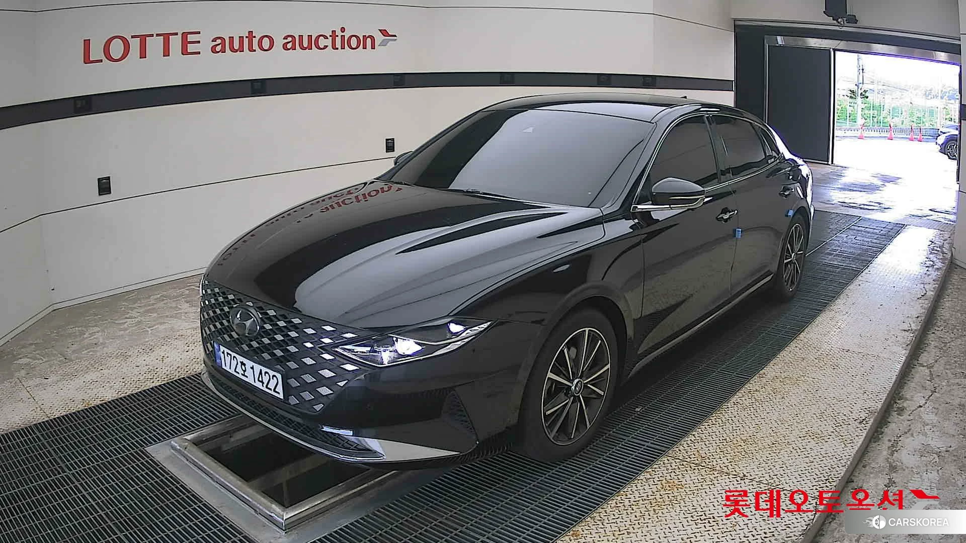 Hyundai Grandeur 2023 Midnight Black Pearl из Кореи, фото 5