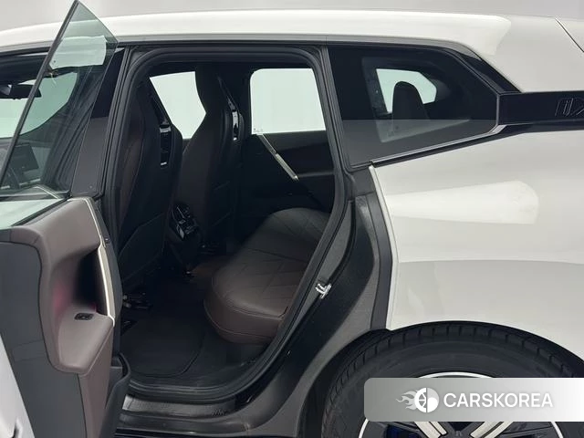 BMW iX 2022 Белый из Китая, фото 5