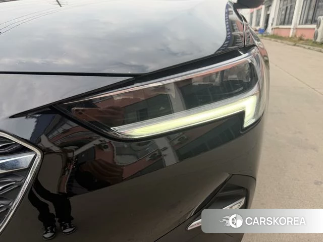 Buick Regal 2023 Черный из Китая, фото 5