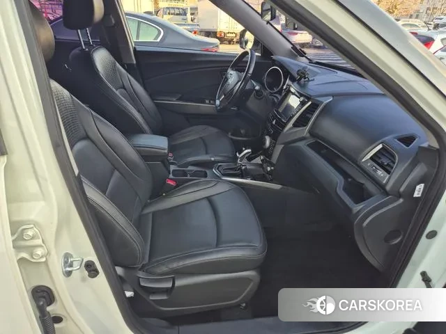 Ssangyong Tivoli Armor 2018 Белый из Кореи, фото 5