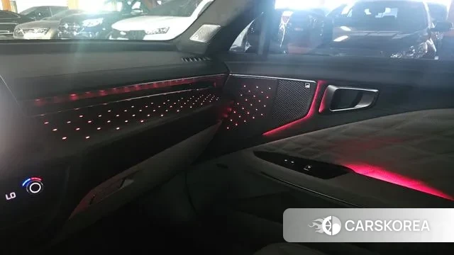 Kia K8 Hybrid 2022 Серый из Кореи, фото 5