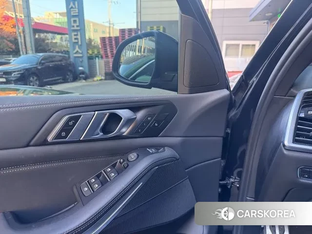 BMW X5 (G05) 2022 Черный из Кореи, фото 5