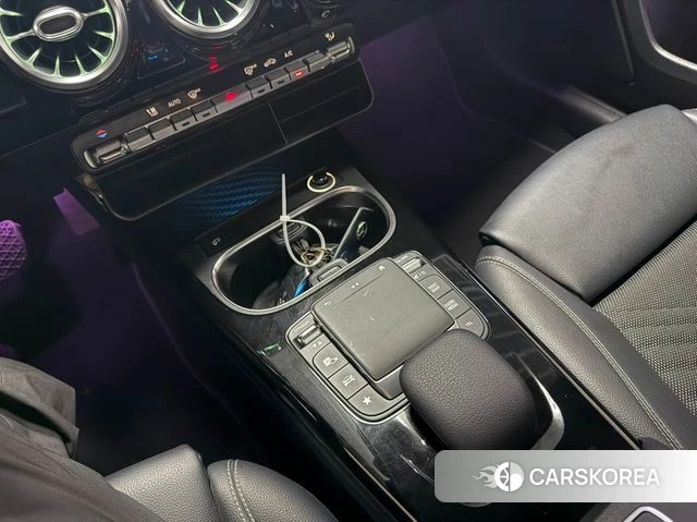 Mercedes-Benz A-Class W177 2020 Белый из Кореи, фото 5
