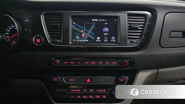 Kia The New Carnival 2018 Белый из Кореи, фото 5