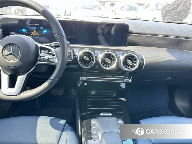 Mercedes-Benz Class A 2021 Белый из Китая, фото 5
